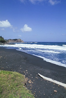 Grenadines Prints: Caribbean, St. Vincent, Grenadines. Scenic beach