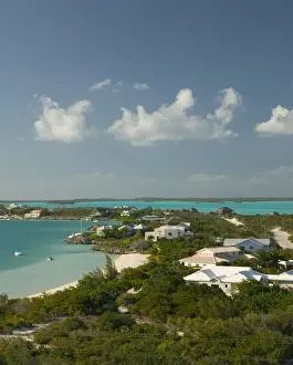 Images Dated 22nd December 2005: Caribbean, TURKS & CAICOS-Providenciales Island-Chalk Sound: View along Sapodilla Bay