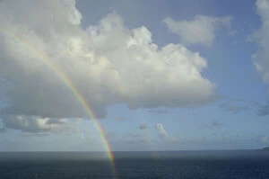 Images Dated 4th December 2006: Caribbean, U. S. Virgin Islands, St. Thomas. Seascape with rainbow over the Atlantic