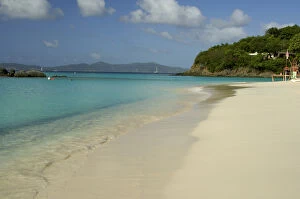 Images Dated 8th December 2006: Caribbean, U.S. Virgin Islands, St. John, Trunk Bay, Virgin Islands National Park