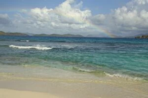 Images Dated 5th December 2006: Caribbean, U.S. Virgin Islands, St. Thomas, St. John Bay, Sapphire Beach. Rainbow