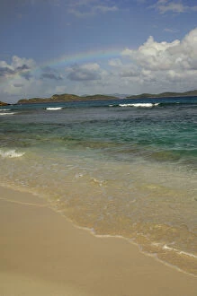 Images Dated 5th December 2006: Caribbean, U.S. Virgin Islands, St.Thomas, St. John Bay, Sapphire Beach. Rainbow