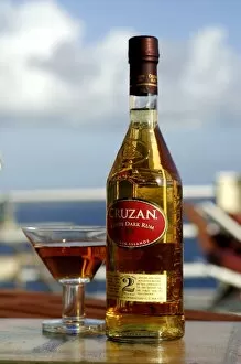 Images Dated 5th December 2006: Caribbean, Virgin Islands. Cruzan Estate Dark Rum made in the Virgin Islands