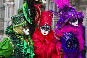 Images Dated 6th February 2013: Carnival Venice Italy Masked Costumes