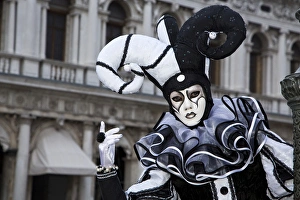 Images Dated 4th February 2013: Carnival Venice Italy Masked Costumes