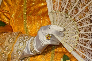 Images Dated 10th February 2013: Carnival Venice Italy Masked Costumes