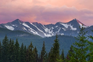 Images Dated 5th August 2007: Cascade Mountain Range, Manning Provincial Park, British Columbia
