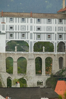 Images Dated 9th May 2004: castle bridge, Czech Republic, Ceske Krumlov, World Heritage Site