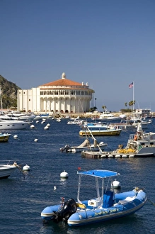 The Catalina Casino and Avalon harbor on Catalina Island, California, USA
