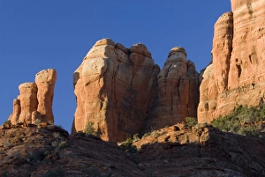 Images Dated 5th July 2005: Cathedral Rock, Sedona, Arizona, USA