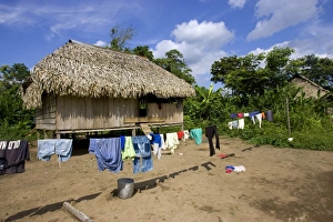 Images Dated 28th December 2005: Central America, Ecuador