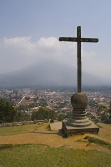 Images Dated 7th May 2020: Central America, Guatemala, Antigua, Cross Hill called Cerro de la Cruz on mountain