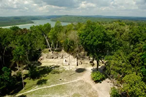 Images Dated 6th September 2006: Central America, Guatemala, Yaxha. Ruins of Preclassic & Classic Period Mayan civilization