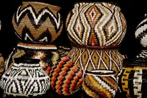 Images Dated 22nd March 2006: Central America, Panama, Soberania National Park, Gamboa. Embera Indian baskets