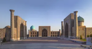 Images Dated 3rd June 2020: Central Asia, Uzbekistan, Samarkand. Mosque complex at twilight