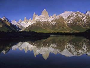 Images Dated 26th October 2009: Cerro Fitzroy at sunrise with reflection in pothole lake, Los Glaciares National park
