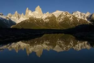 Images Dated 1st November 2007: Cerro Fitzroy at sunrise with reflection in pothole lake, Los Glaciares National park
