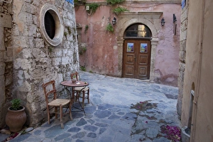 Images Dated 16th May 2010: Chania, Creete, Greece
