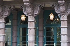 Images Dated 8th April 2010: Charleston, South Carolina, USA. Street lamps on the streets of Charleston