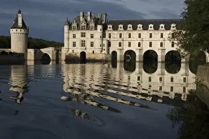 Images Dated 11th September 2005: Chenonceau Chateau, River Cher, Indre-et-Loire, Loire Valley, France