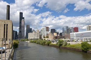 Illinois Prints: Chicago skyline and river looking north