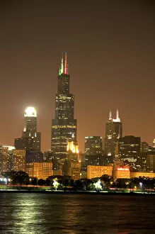 Chicago skyline and the Sears Tower at night, Illinois