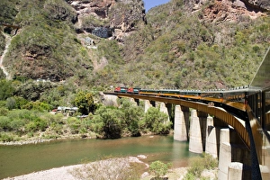 Images Dated 24th March 2005: Chihuahua-Pacifico Railway, Chepe, Mexico, Copper Canyon, El Fuerte