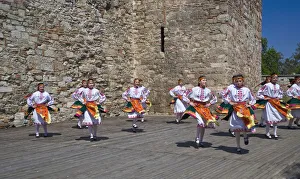 Images Dated 17th April 2007: The childrens dance group at the Baba Vida Fortress