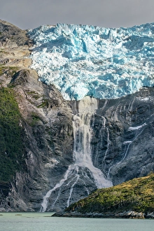 Images Dated 17th April 2024: Chile, Beagle Channel, Alberto de Agostini National Park