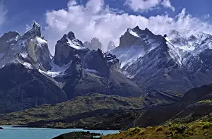 Images Dated 20th January 2014: Chile, Patagonia; Torres del Paine National Park; Torres del Paine; Cuernos del Paine