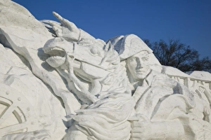 Images Dated 1st February 2008: CHINA, Heilongjiang Province, Haerbin (Harbin). Harbin International Sun Island Snow