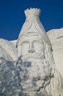 Images Dated 1st February 2008: CHINA, Heilongjiang Province, Haerbin (Harbin). Harbin International Sun Island Snow