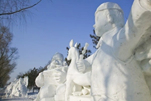 Images Dated 1st February 2008: CHINA, Heilongjiang Province, Haerbin (Harbin). Harbin International Sun Island Snow