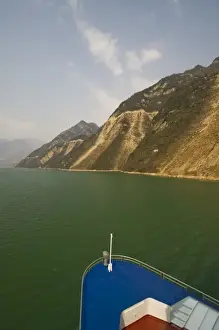 CHINA, Hubei Province. Yangzi River Cruise Ship views of Xiling Gorge