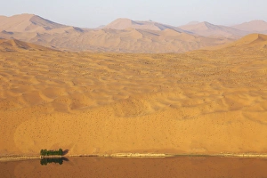 Images Dated 2nd May 2013: China, Inner Mongolia, Badan Jilin Desert. Desert vastness next to lake. Credit as