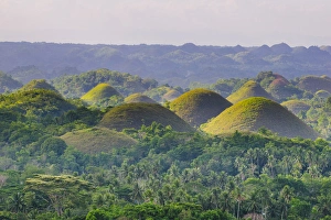 Images Dated 14th April 2012: Chocolate Hills, Bohol, Philippines