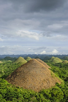 Images Dated 15th April 2011: Chocolate Hills, Bohol, Philippines