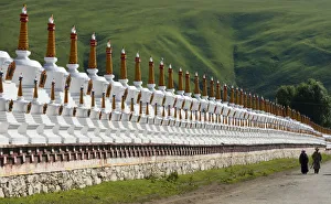 Tibetan Prints: Chortens of Huiyuan Temple, Bamei, Garze Tibetan Autonomous Prefecture, western Sichuan