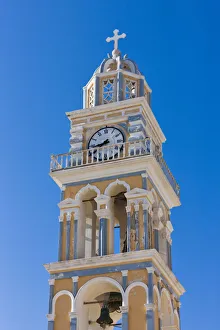 Images Dated 10th September 2018: Church on the coast of Aegean Sea. Oia, Santorini Island, Greece