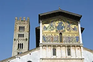 Images Dated 11th February 2010: Church of San Frediano, Lucca, Tuscany, Italy, Europe