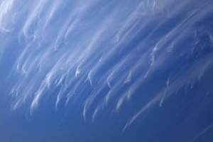 Images Dated 4th February 2010: Cirrus Clouds over Dunedin, Otago, South Island, New Zealand