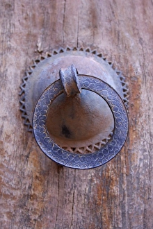 Ouarzazate Prints: City of Ouarzazate: kasbah de Taurirt. Door handle