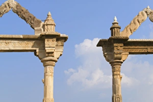 Images Dated 8th November 2006: City Palace, Udaipur, Rajasthan, India