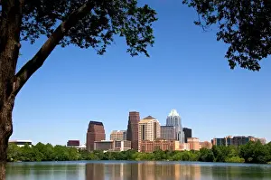 Images Dated 18th September 2006: Cityscape skyline view of Austin, Texas with City Lake in the foreground