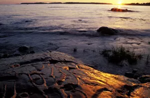Clarks Island, ME. Sunrise. The sun rises over the rocks