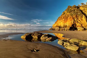 Low Tide Prints: Cliffs and Caves at Hug Point near Cannon Beach, Oregon, USA