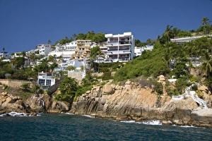 Cliffside housing along the bay at Acapulco, Guerrero, Mexico