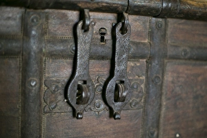 Images Dated 29th June 2015: Close up of an antique wooden chest hardwear, Taos, New Mexico, USA