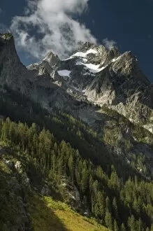 Images Dated 8th August 2007: Clouds around the High Peak of Mount Owen, Grand Teton National Park, Wyoming, USA