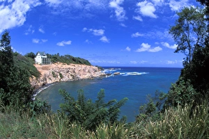 Images Dated 3rd September 2003: Club Domunique at Woodford Hill Bay in Dominica